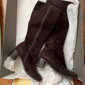 Fine Italian suede boots